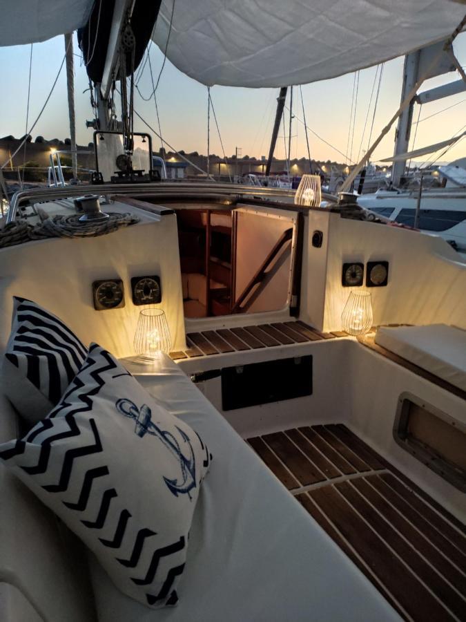 Dormire In Barca A Vela Maratea Exteriér fotografie